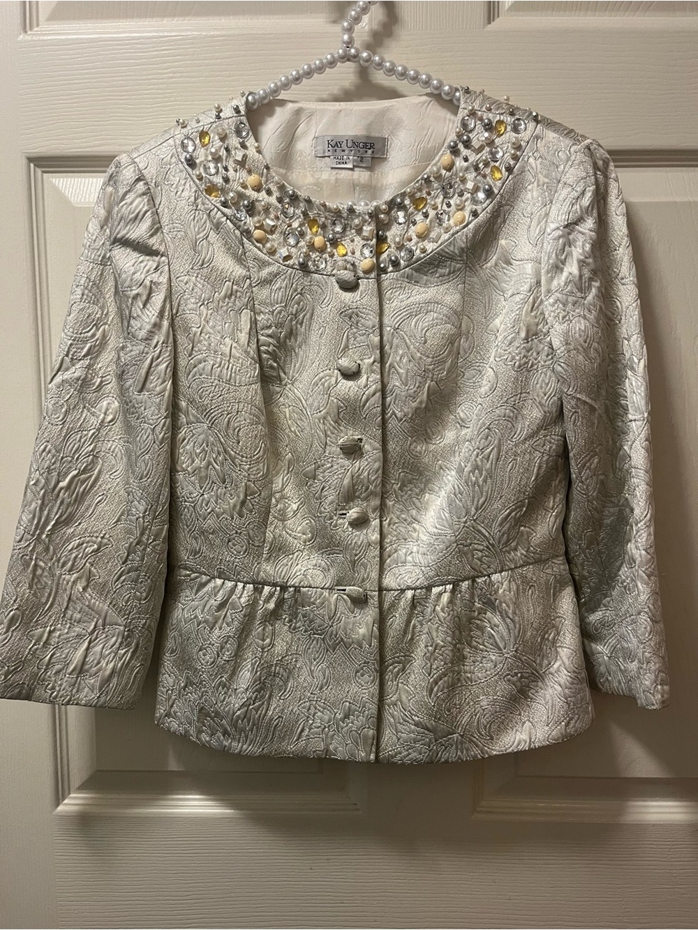 Vintage KayUnger Metallic Silver Brocade Peplum Jacket Jeweled Beaded Collar Sz2